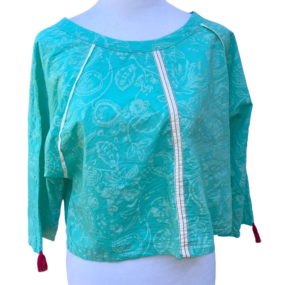 AJIO Aqua Crop 3/4 Sleeve Tassel Top size M